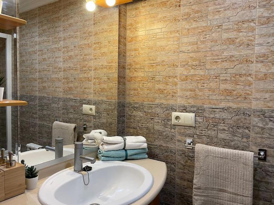 Precioso Apartamento Junto Al Centro Con Garaje Valencia Kültér fotó
