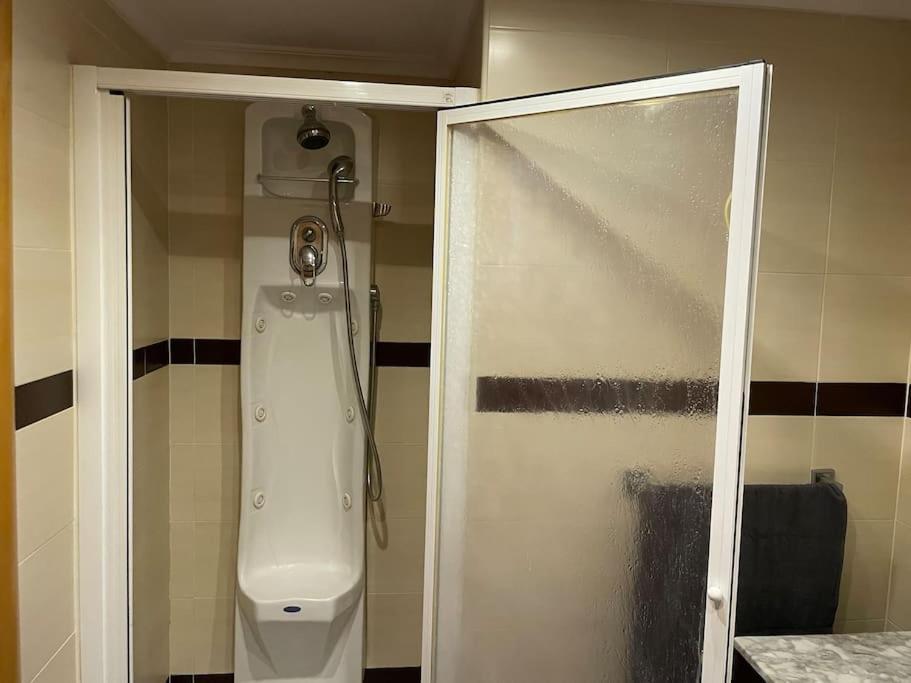 Precioso Apartamento Junto Al Centro Con Garaje Valencia Kültér fotó